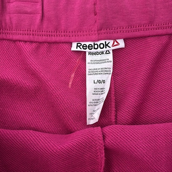 Relaxed shorts pink reebok NWT - Picture 2 of 3